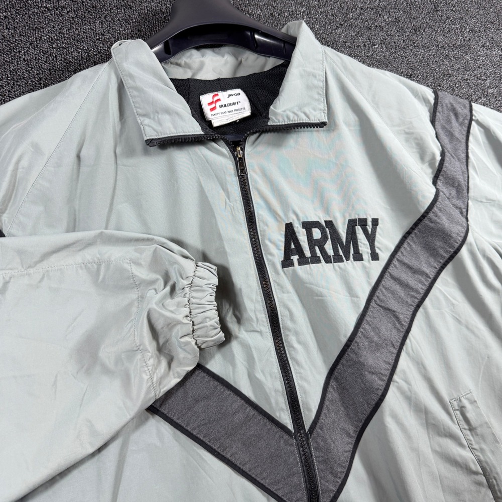 Skilcraft US Army IPFU PT Windbreaker Jacket Men's L Long  Full Zip Gray Nylon